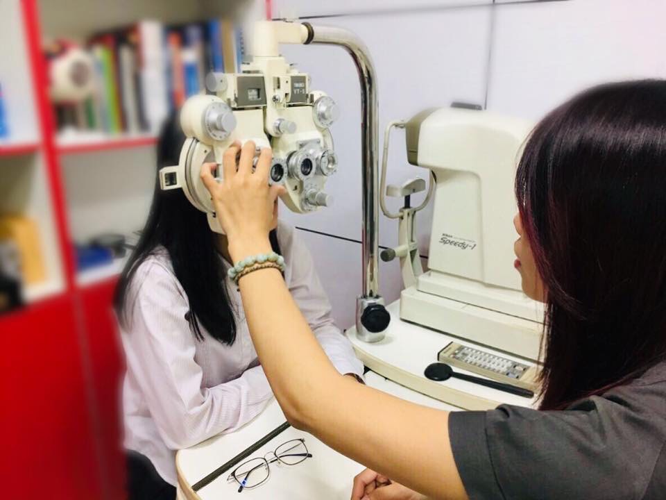 霧峰配眼鏡推薦-宏恩眼鏡霧峰店