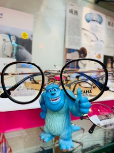 台中霧峰配眼鏡的好鄰居-霧峰花旗眼鏡